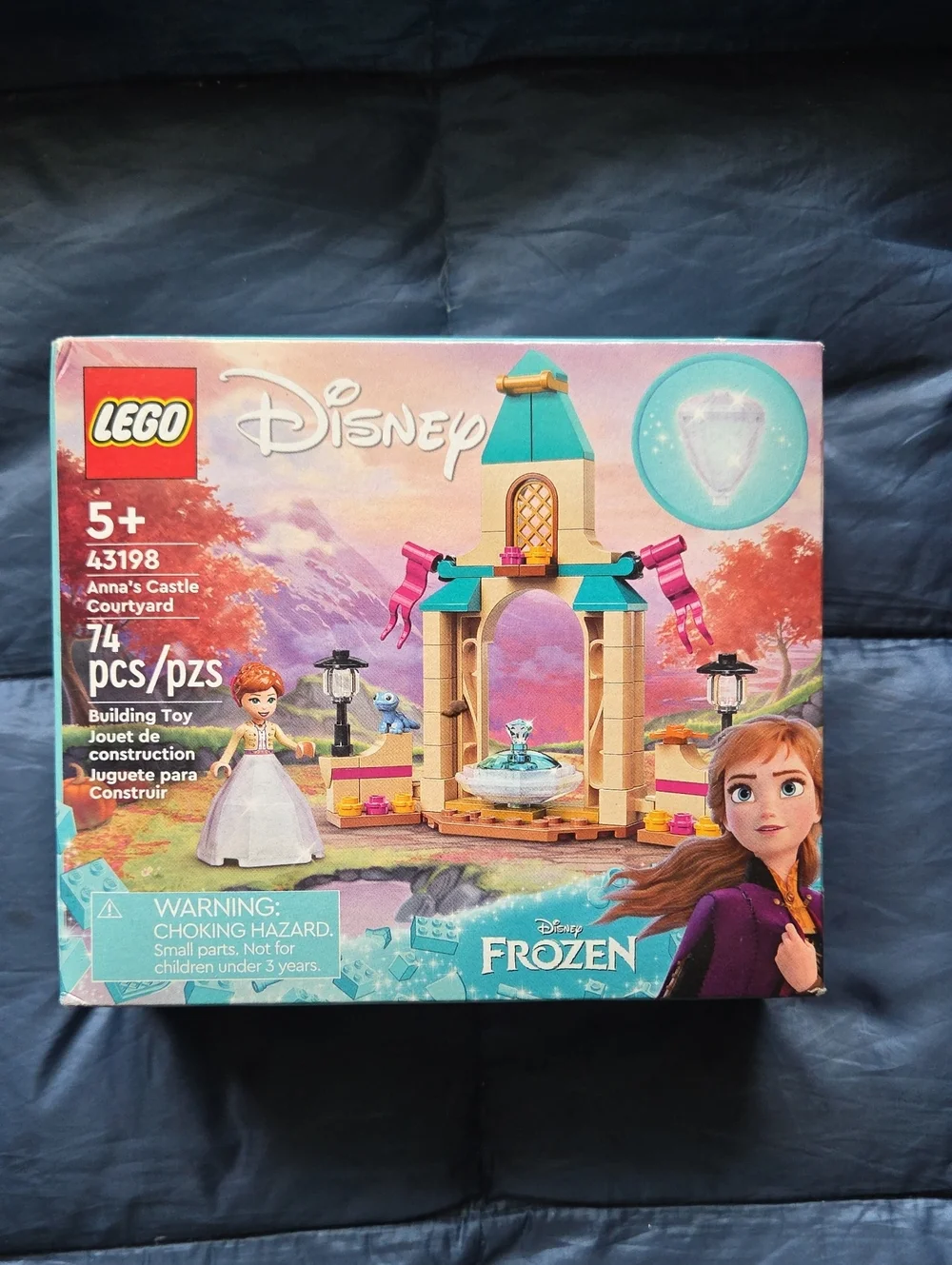 Lego Disney Frozen 2 Anna's Castle Courtyard # 43198-- Retired-- NIB